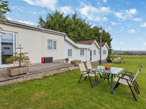 2 bed property in Bath 37147